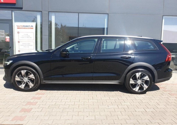 Volvo V60 Cross Country cena 124900 przebieg: 123961, rok produkcji 2020 z Warszawa małe 742